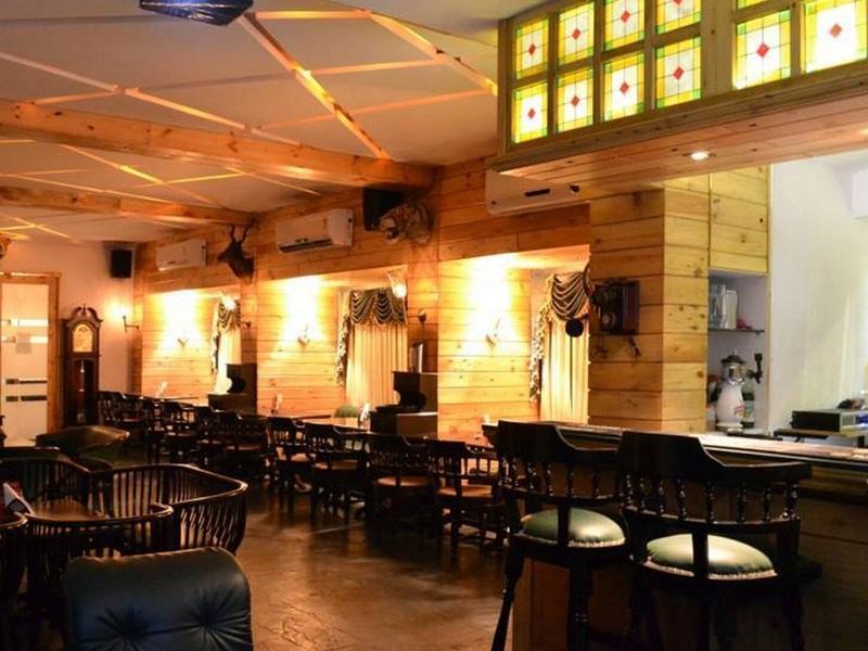 Hotel Evergreen Mumbai Bagian luar foto