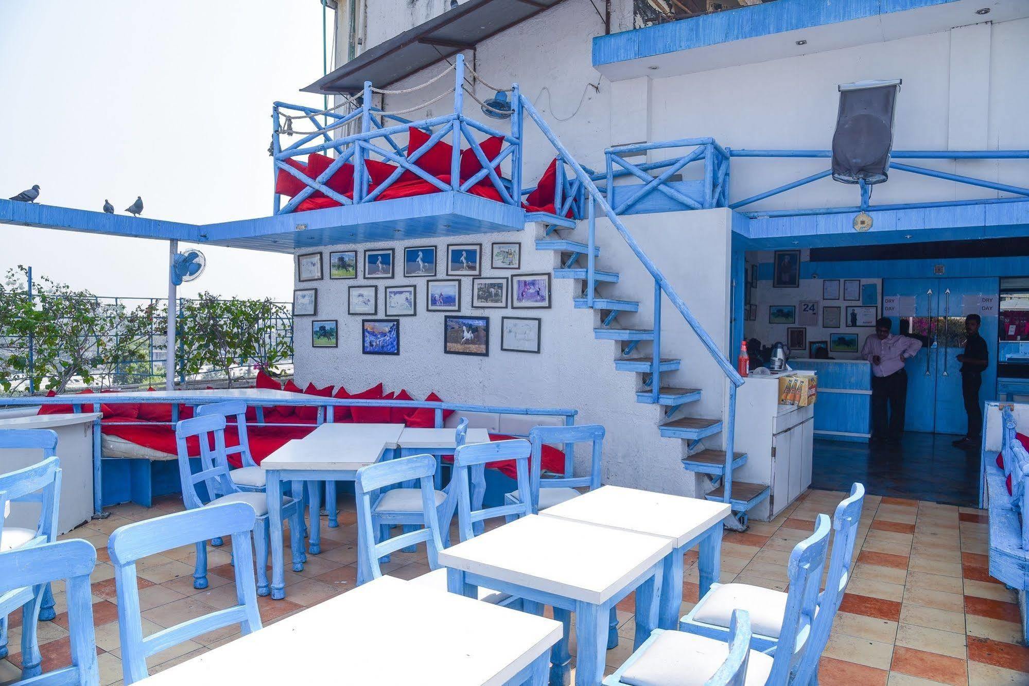 Hotel Evergreen Mumbai Bagian luar foto